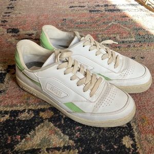 Saye Sneaker size 39 modelo 89